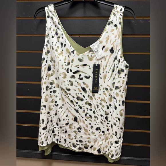Tribal Women's avacado Patterned Top - Picture 1 of 2